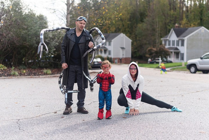 Spider-man Halloween Family Costume Diy