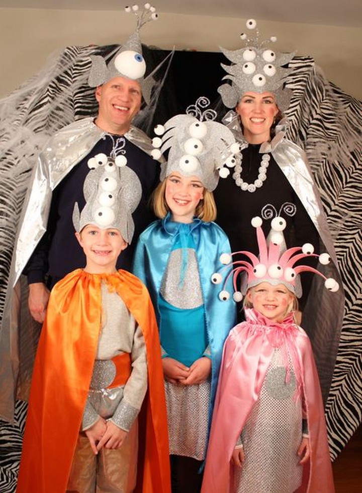 DIY Alien Costume With Lots Of Eyeballs