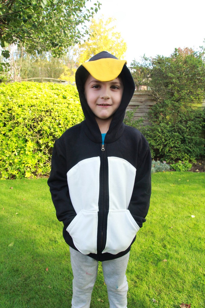 DIY Kids Penguin Costume For Halloween