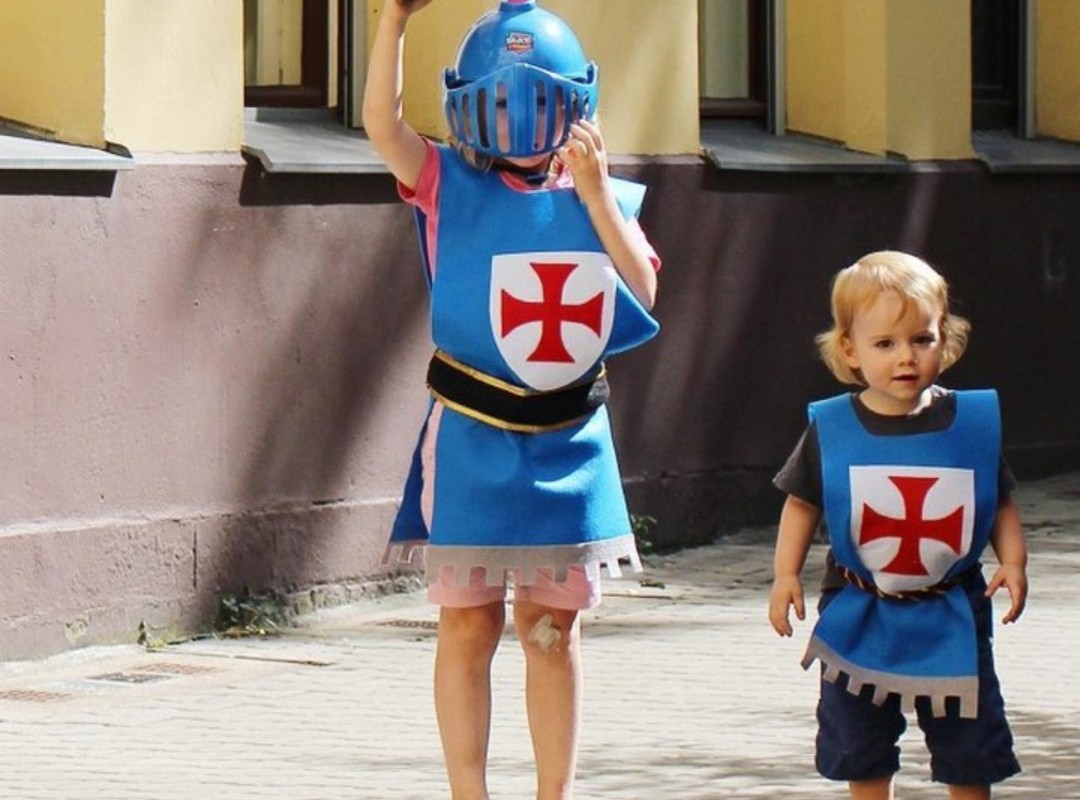 DIY Knight Costume Ideas