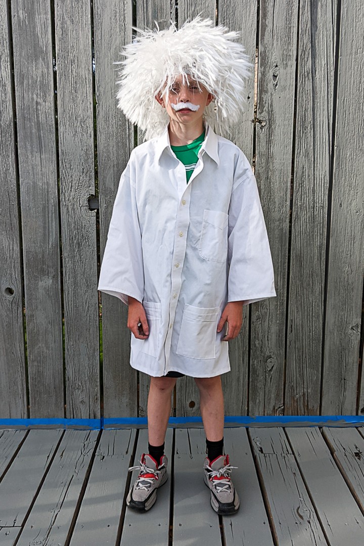 DIY Lab Coat For Kids From A Men’s Shirt