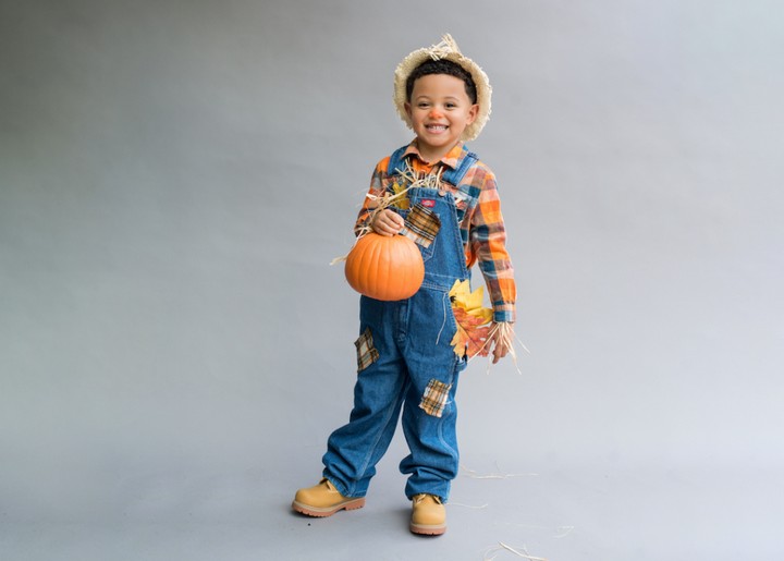 DIY Sweet Scarecrow Costume