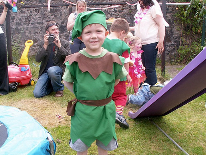 How To Make An Elf Costume