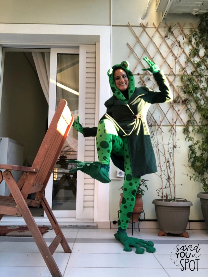 How To Make Frog Feet For A Frog Costume