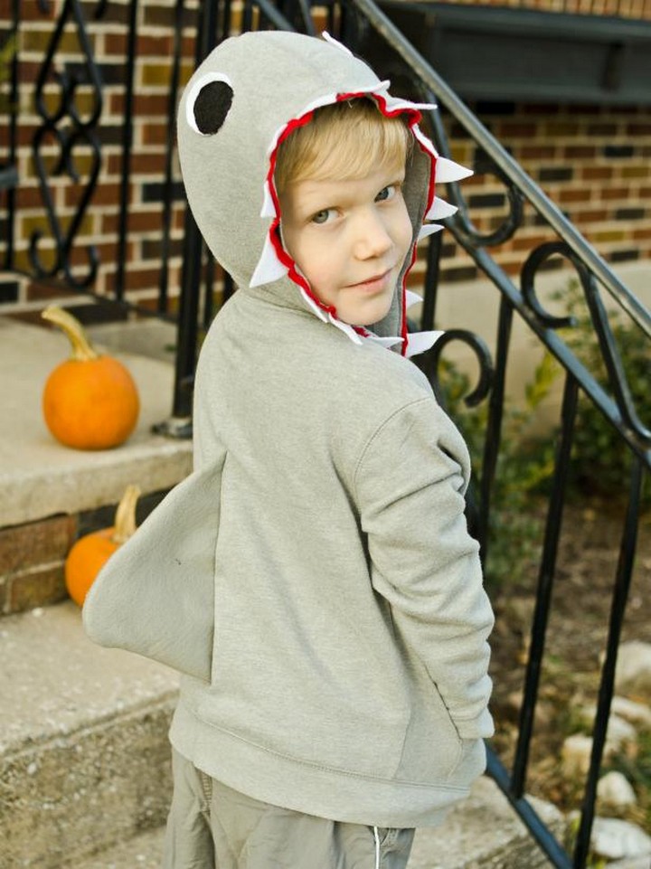 Make A Kid's Shark Costume For Halloween