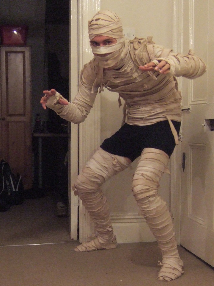 Mummy Costume DIY