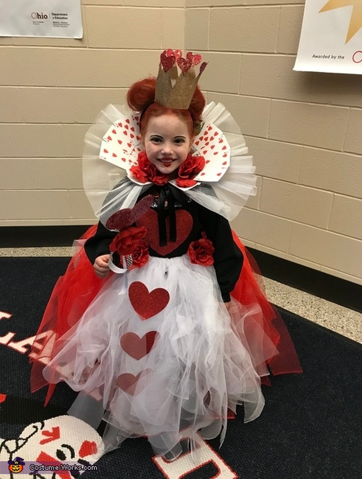 Queen Of Hearts Costume