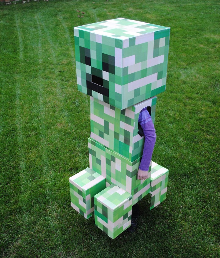 Telescoping Creeper Costume