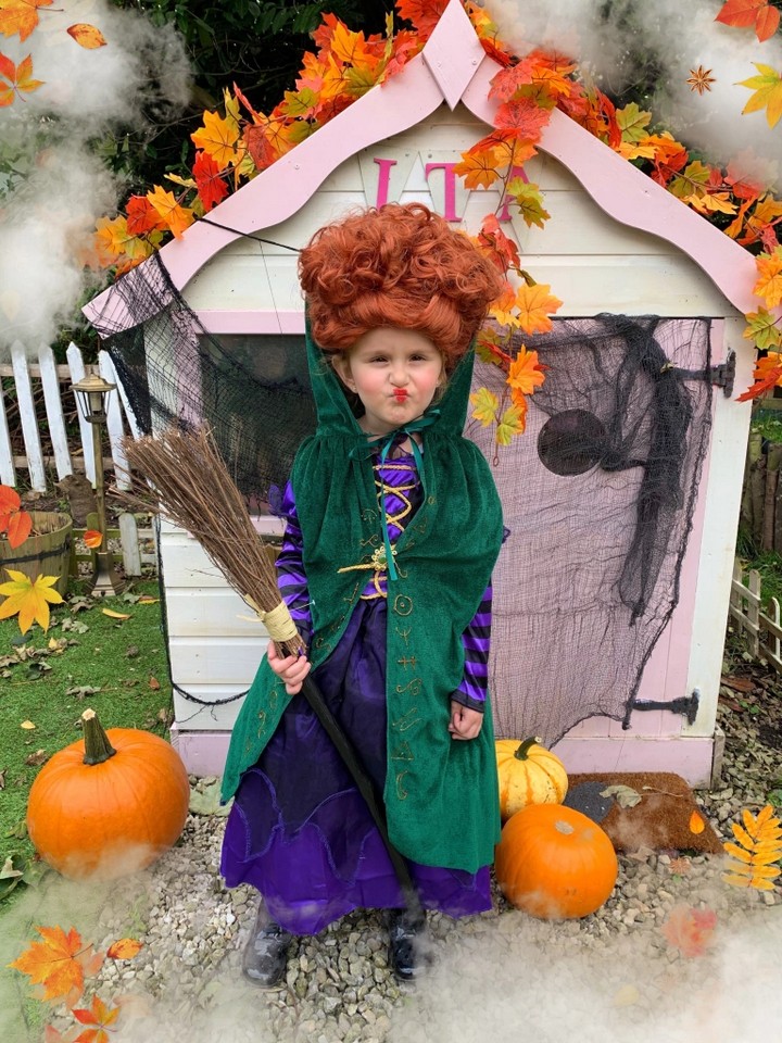 10 DIY Hocus Pocus Costume Ideas For Halloween - Julie Ann Art