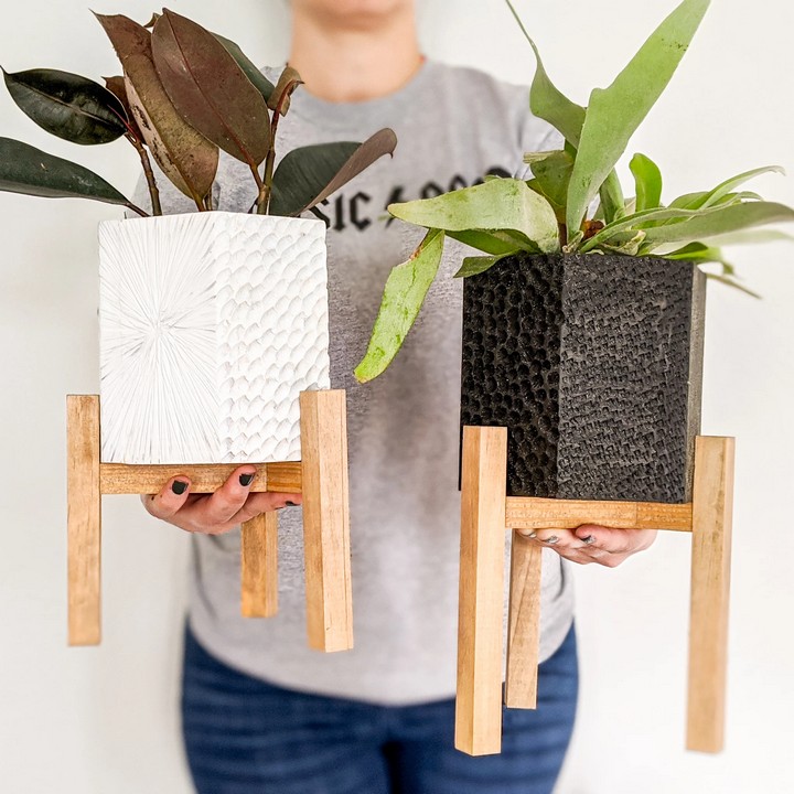 DIY Carved Hexagon Planter With Plant Stand