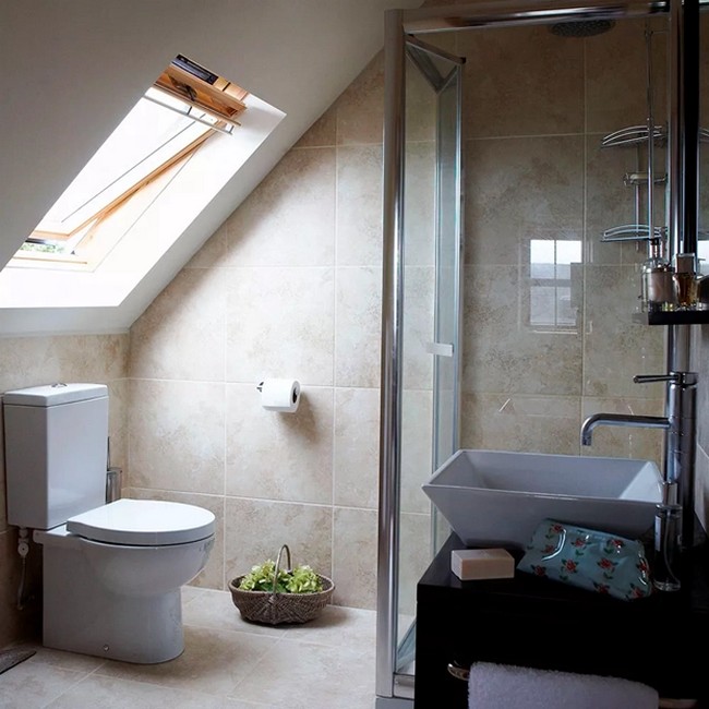 Narrow Small Bathroom Layout