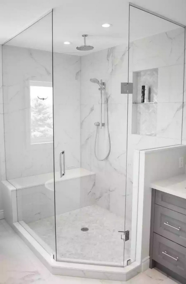 Neo-angle Walk-in Shower