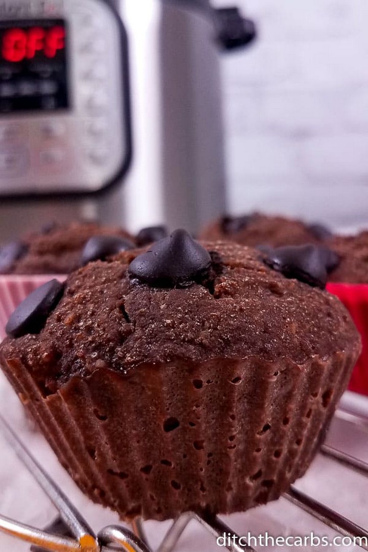 Easy Instant Pot Low-carb Chocolate Muffins