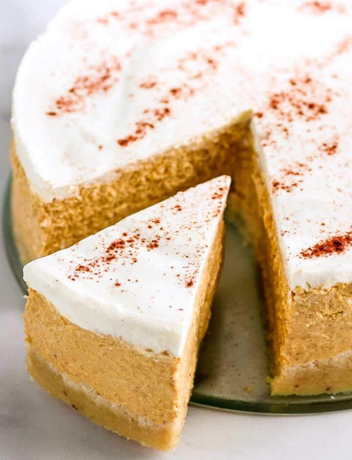 Keto Instant Pot Pumpkin Cheesecake With Sour Cream Topping