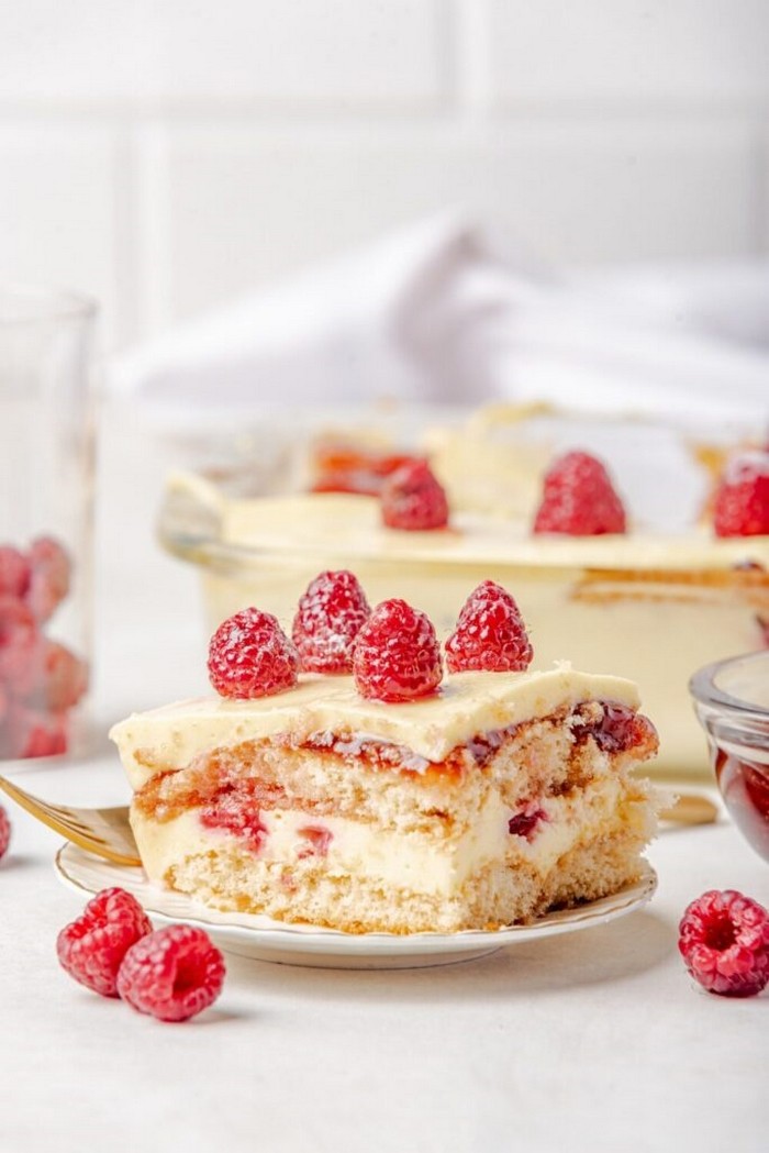 Raspberry Tiramisu