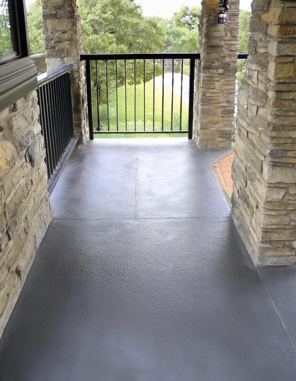 Painted Concrete Front Porch
