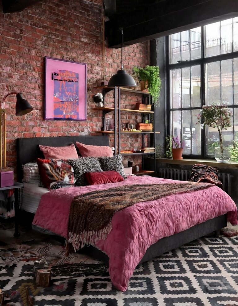 10 Feminine Style Pink And Black Bedroom Ideas - Julie Ann Art