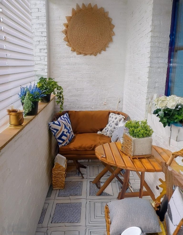 10 Cozy Aesthetic Stylized Balcony Decor Ideas - Julie Ann Art