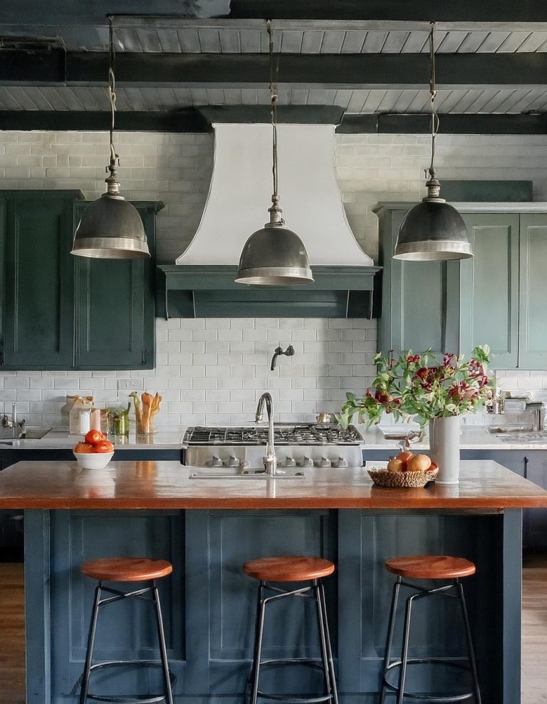 10 Classical Vintage Rustic Country Kitchen Design Ideas - Julie Ann Art