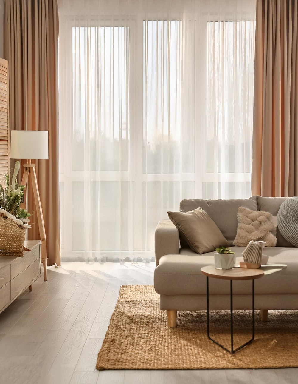 Light Curtains and Blinds