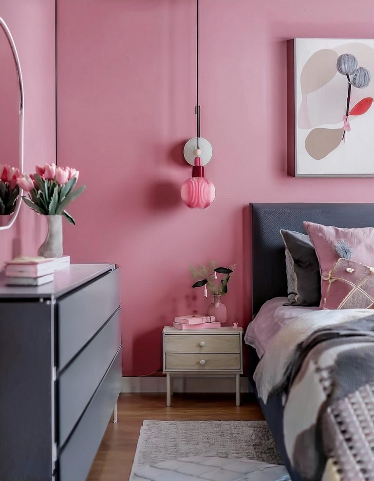 Neutral Light Toned Room Decor